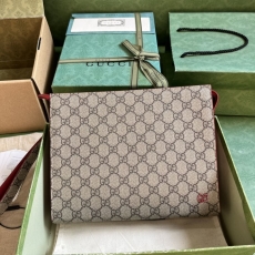 Gucci Clutch Bags